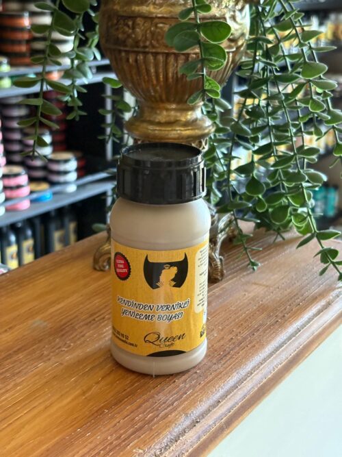 QUEEN CRAFT KENDİNDEN VERNİKLİ BOYA 260 ML-SÜTLÜ KAHVE